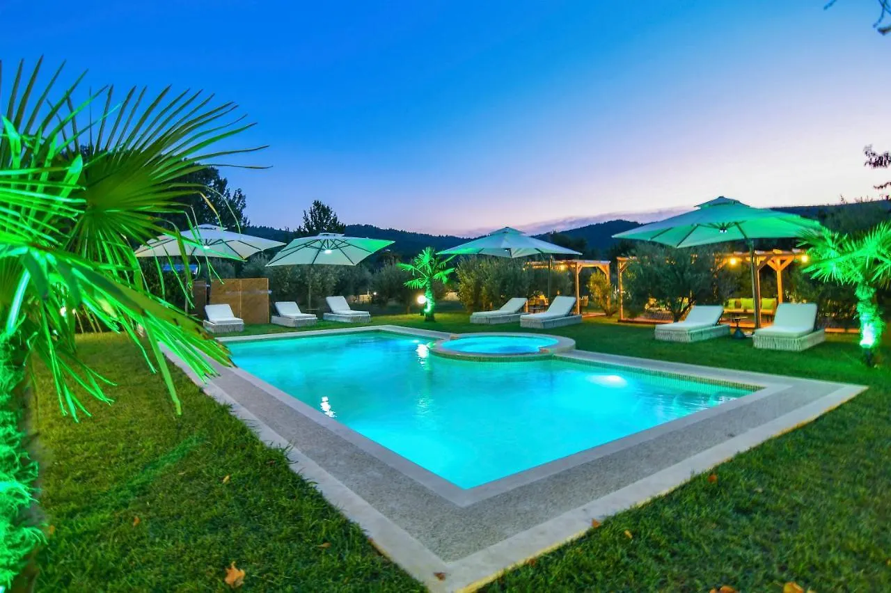 Villas Velizarius Akti Salonikiou