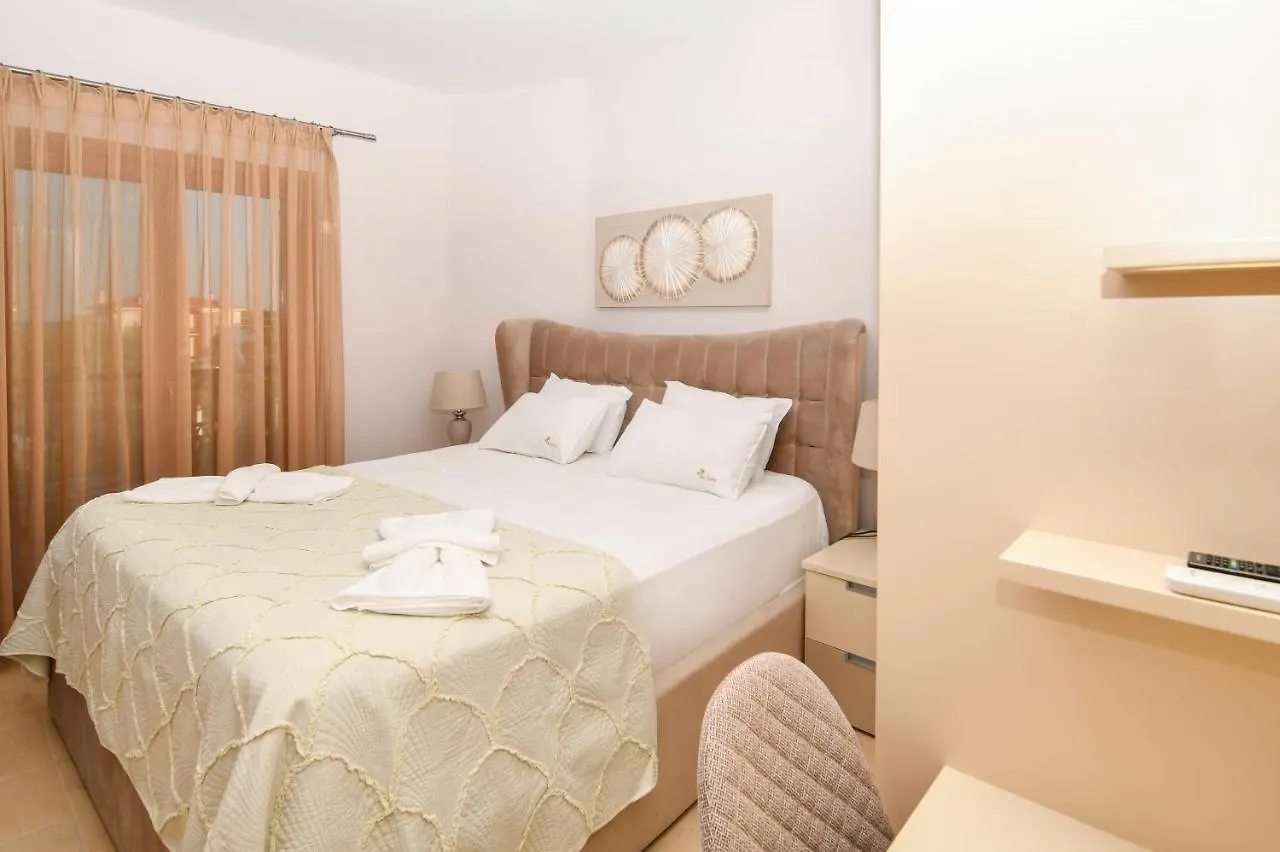 Villas Velizarius Akti Salonikiou Řecko